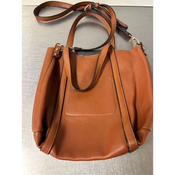 Urban Expressions LARGE TOTE Crossbody Bag. Brown. Excellent condition. - Picture 2 of 7